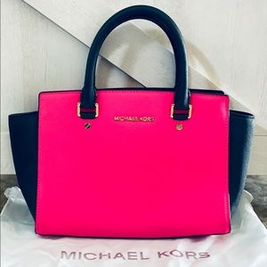 Authentic Rate hot Pink Michael Kors Tote handbag